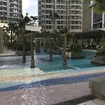 1 Bedroom Apartment Near Shopping Malls