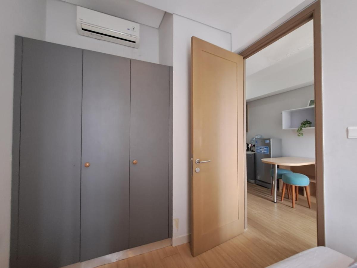 1 Bedroom Near Shopping Malls Appartement *